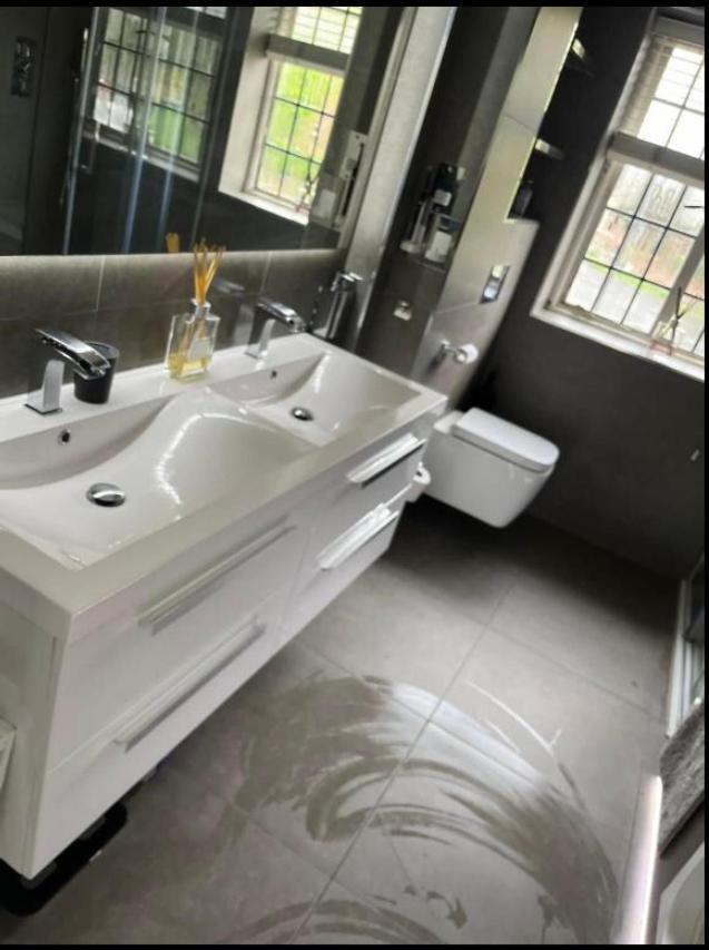Wandsworth, South London Deluxe King Room 4 Zewnętrze zdjęcie